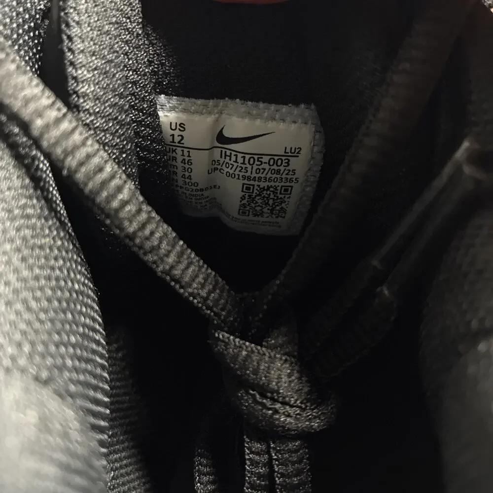 Nike precision mid